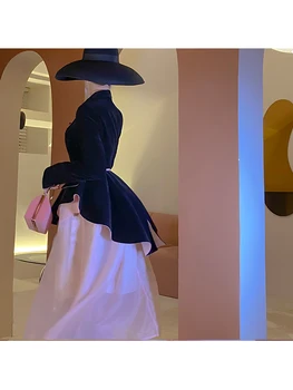 Le Palais Derliaus 2020 Originalas Juodo Aksomo Rinkti Juosmens Striukė Vintage Mada Moterims Kietas Elegantiškas Streetwear Tinkantis Kailis