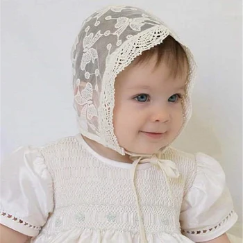 Baby Girl ' s Princess Nėrinių Skrybėlę Derliaus Elegantiškas Kūdikių variklio Dangčio Su Perlų Naujagimių Vasaros Kepuraitė Šilko Kepuraitė, Balta