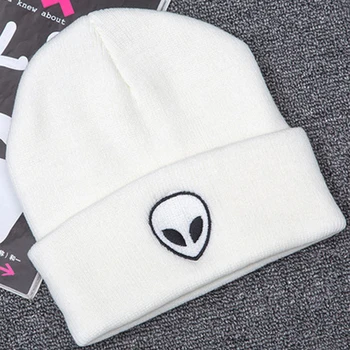 Prabangos Dizaineris Siuvinėjimo Užsieniečiui Skrybėlę Žiemos Vyrų Ir Moterų Manžetai Skrybėlės Minkštas Kieto Beanies Hip-Hop Unisex Šiltas Megztas Kepurės HT34