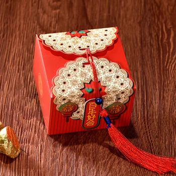 (50 vnt/daug) Tradicinė Kinų Raudona Vestuvių Saldainių Dėžutė Su Kutas Aukso Folija 3D Drugelis Vestuvės Džiaugtis Dovanų Dėžutės B007