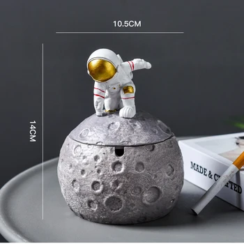 Animacinių filmų peleninę Astronautas dervos peleninę kūrybos Planetos apdailos namuose Siųsti draugu dovanų Peleninę su dangteliu Rūkymo reikmenys