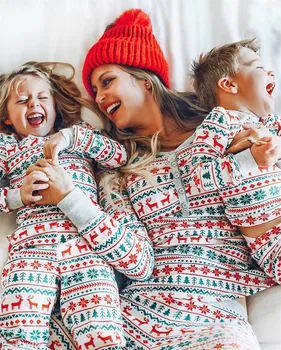 2020 Naują Kalėdų Pižama Nustatyti Šeimos Namų Sleepwear Vaikas, Tėtis, Mama Briedžių Medis Spausdinti Pižama Nustatyti Romper Šeimos Atitikimo Apranga