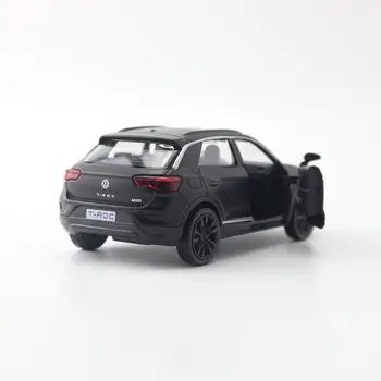 1:36 Masto Volkswagen T-Roc VISUREIGIS Žaislas Automobilis RMZ Miesto Diecast Modelis Traukti Atgal, Durų Openable Švietimo Surinkimo Dovana Mattle Juoda