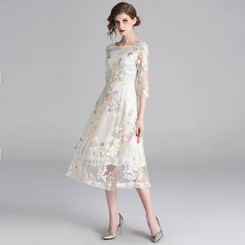 Derliaus Aukštos kokybės gėlių siuvinėjimo nėrinių akių kratinys midi ilgio suknelė 2019 m. vasarą, o kaklo tuščiaviduriai iš elegantiškas dizainerio suknelė
