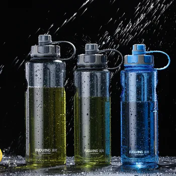 Bpa-free 2L sportas kelionės lauko įrengta vandens butelis Kūrybos nešiojamų didelės talpos Plastiko kosmoso virdulys su arbata infuer