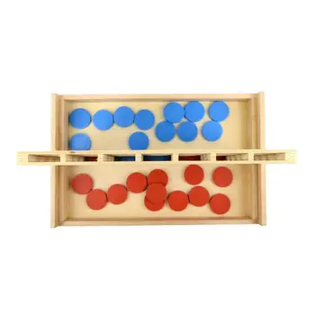 Medinių 4 Eilutėje Žaidimas Pasirinkti Tarp Raudona arba Mėlyna Medinio Stalo Žaidimas Žaislas Vaikams, Šeimai Šalis Žaisti