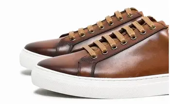 Mados natūralios odos rudi sportiniai bateliai Kvėpuojantis Laisvalaikio Bateliai Turas pirštai valdybos batai Anglija Stiliaus Bateliai Vyrai